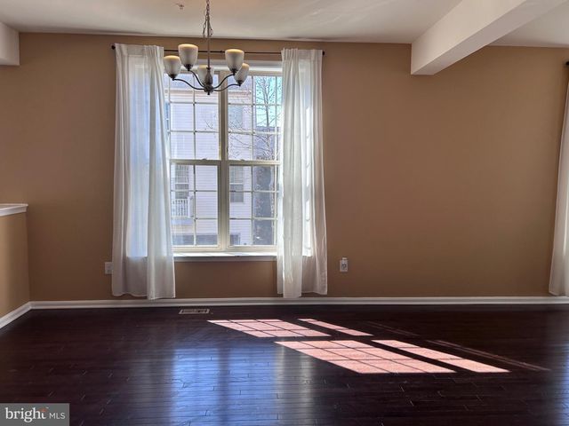 9623 SMITHVIEW PL, Lanham, MD 20706