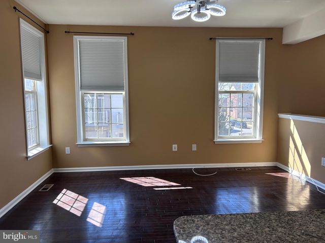 9623 SMITHVIEW PL, Lanham, MD 20706