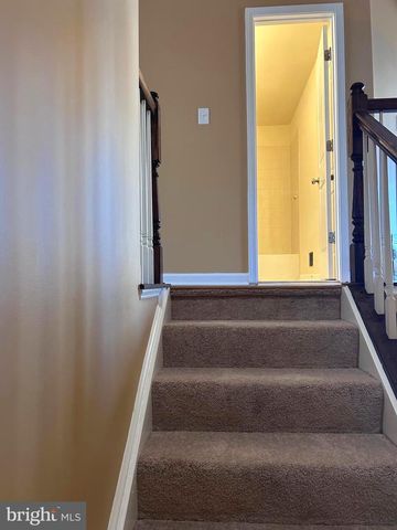 9623 SMITHVIEW PL, Lanham, MD 20706