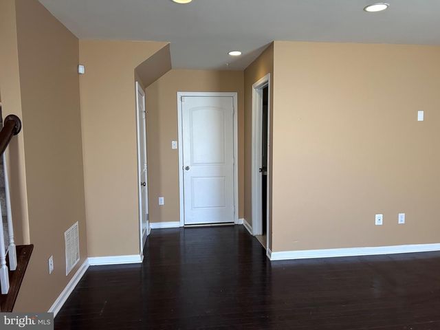 9623 SMITHVIEW PL, Lanham, MD 20706