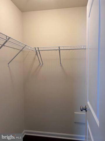 9623 SMITHVIEW PL, Lanham, MD 20706