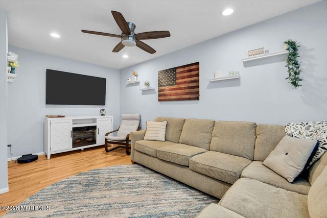 81 Village Green Way, Hazlet, NJ 07730