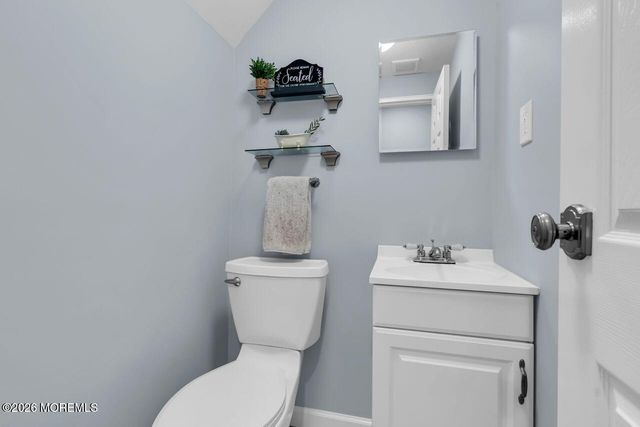 81 Village Green Way, Hazlet, NJ 07730