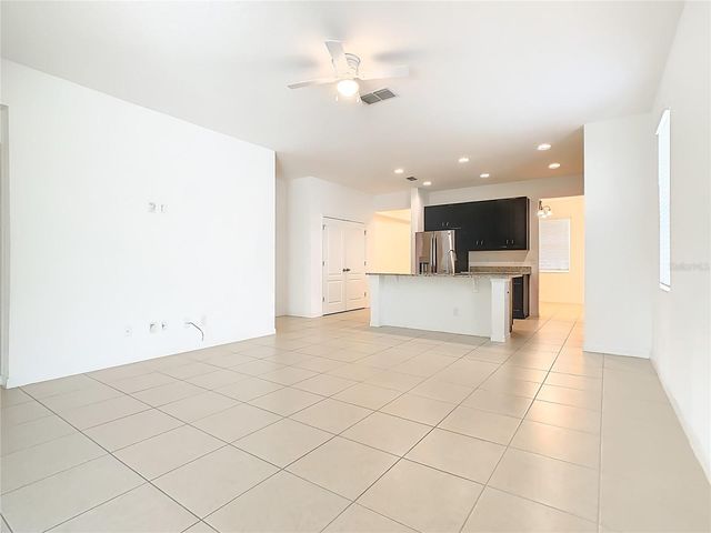 806 BENJAMIN TRAIL, Davenport, FL 33837