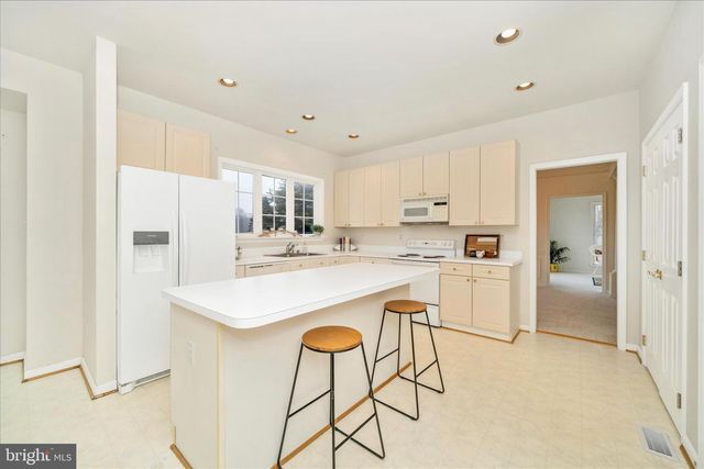 6329 BELMONT CIR, Mount Airy, MD 21771