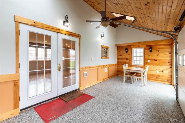 11020 Transit Road, Amherst, NY 14051