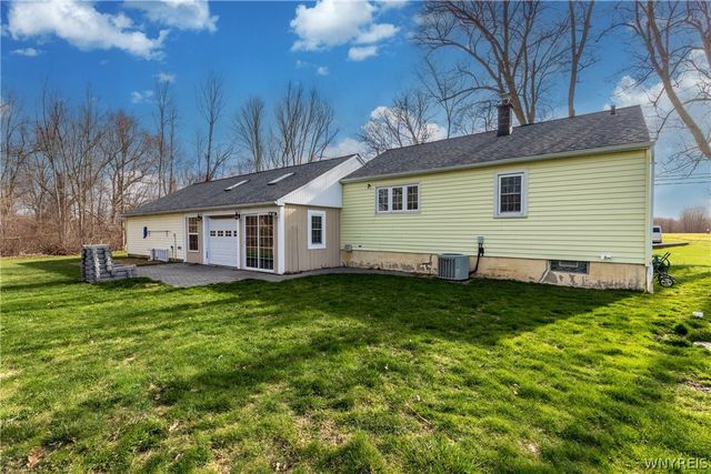 11020 Transit Road, Amherst, NY 14051