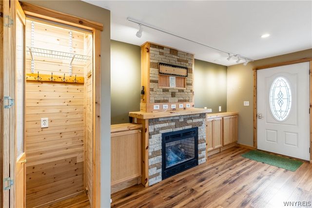 11020 Transit Road, Amherst, NY 14051