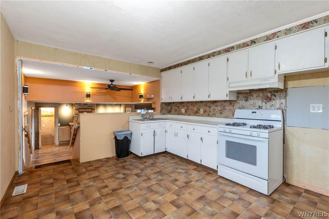 11020 Transit Road, Amherst, NY 14051