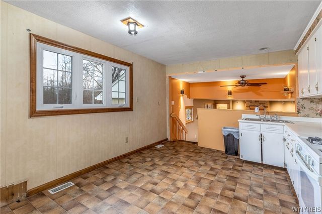 11020 Transit Road, Amherst, NY 14051