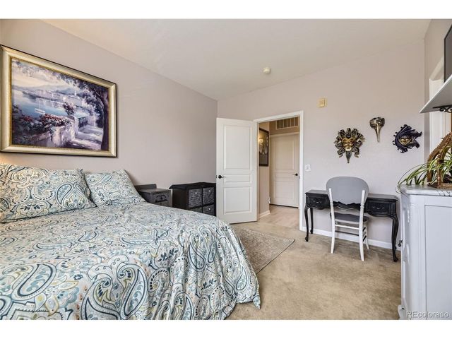 10467 W Hampden Ave 204, Lakewood, CO 80227