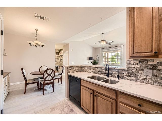 10467 W Hampden Ave 204, Lakewood, CO 80227