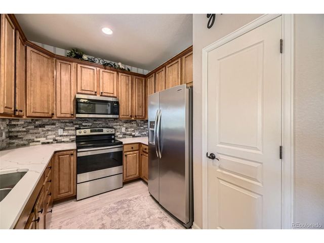 10467 W Hampden Ave 204, Lakewood, CO 80227