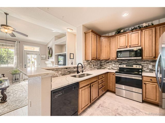10467 W Hampden Ave 204, Lakewood, CO 80227