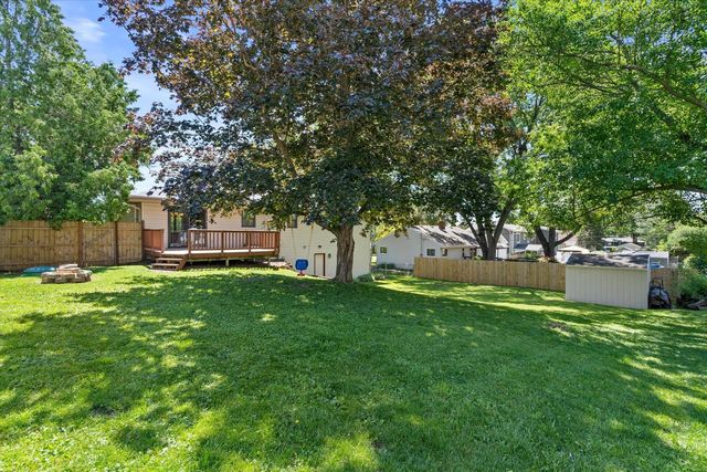 1415 S 167th STREET, New Berlin, WI 53151