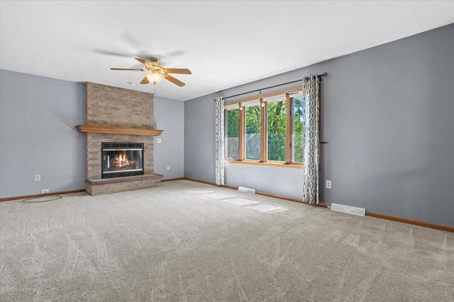 1415 S 167th STREET, New Berlin, WI 53151
