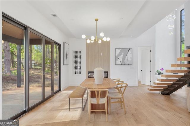 3270 Lee Street SE, Smyrna, GA 30080