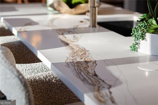 3270 Lee Street SE, Smyrna, GA 30080