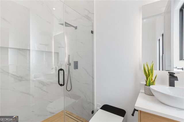 3270 Lee Street SE, Smyrna, GA 30080