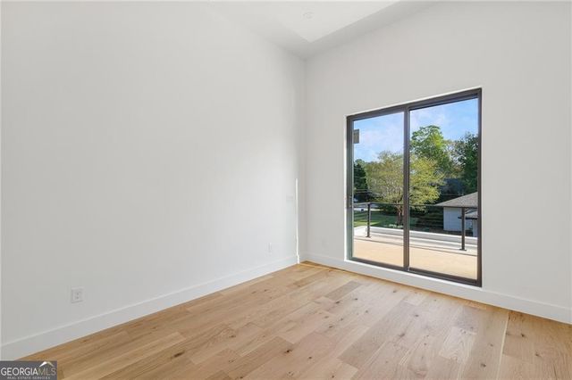 3270 Lee Street SE, Smyrna, GA 30080