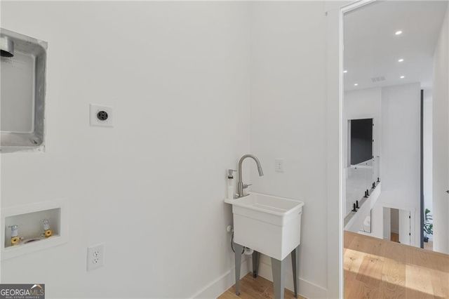 3270 Lee Street SE, Smyrna, GA 30080