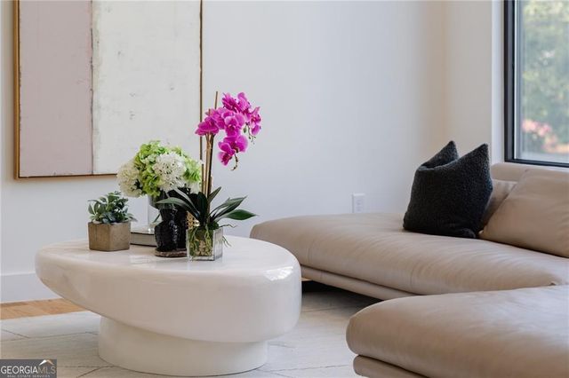 3270 Lee Street SE, Smyrna, GA 30080