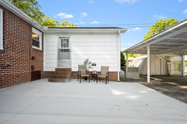 400 EDGEWOOD DRIVE, Tullahoma, TN 37388