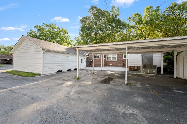 400 EDGEWOOD DRIVE, Tullahoma, TN 37388