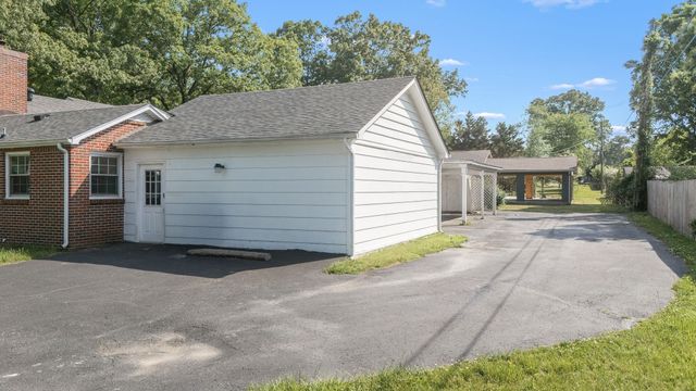 400 EDGEWOOD DRIVE, Tullahoma, TN 37388