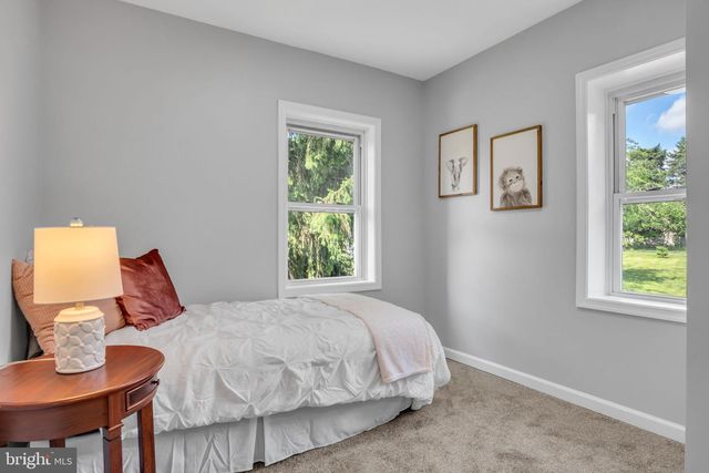 77 MOULSTOWN RD, Abbottstown, PA 17301