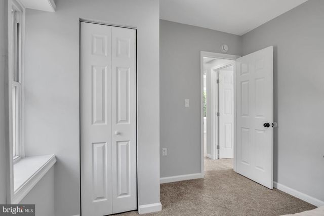 77 MOULSTOWN RD, Abbottstown, PA 17301