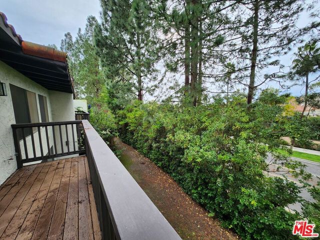 8 Aspen Way, Rolling Hills Estates, CA 90274