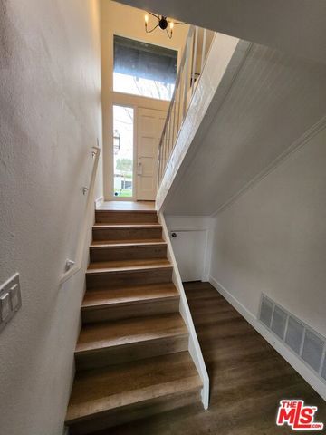 8 Aspen Way, Rolling Hills Estates, CA 90274