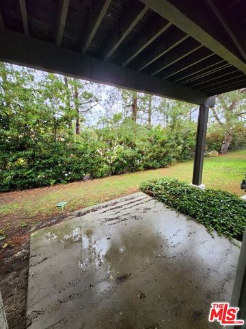 8 Aspen Way, Rolling Hills Estates, CA 90274