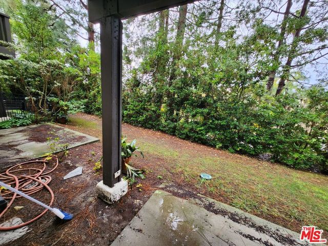 8 Aspen Way, Rolling Hills Estates, CA 90274