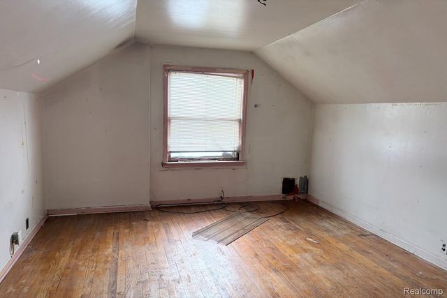 20300 Hickory Street, Detroit, MI 48205