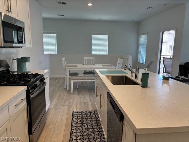 600 North Carriage Hill Drive 2169, Las Vegas, NV 89138