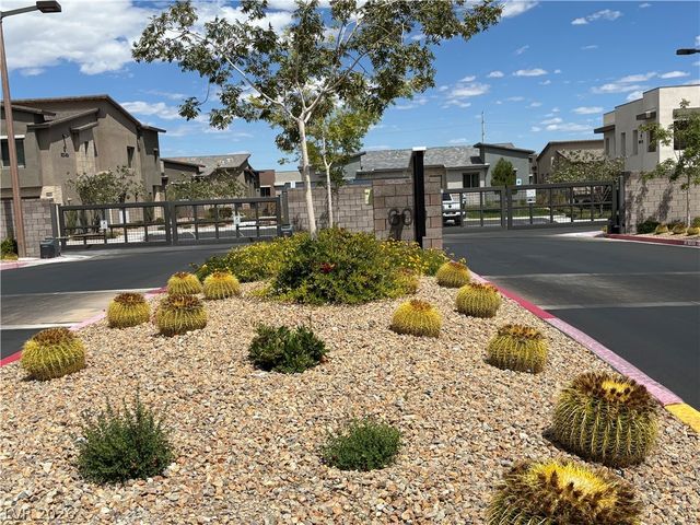 600 North Carriage Hill Drive 2169, Las Vegas, NV 89138