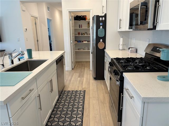 600 North Carriage Hill Drive 2169, Las Vegas, NV 89138