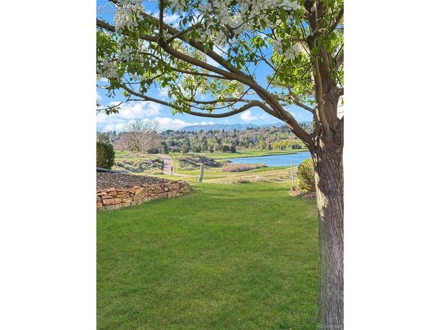 422 Cobblestone Dr, Colorado Springs, CO 80906