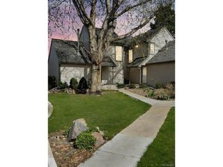 422 Cobblestone Dr, Colorado Springs, CO 80906