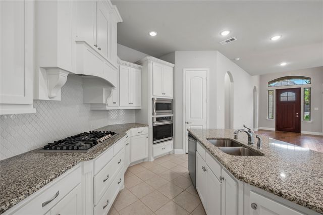1524 Sonnet Drive, Heath, TX 75126