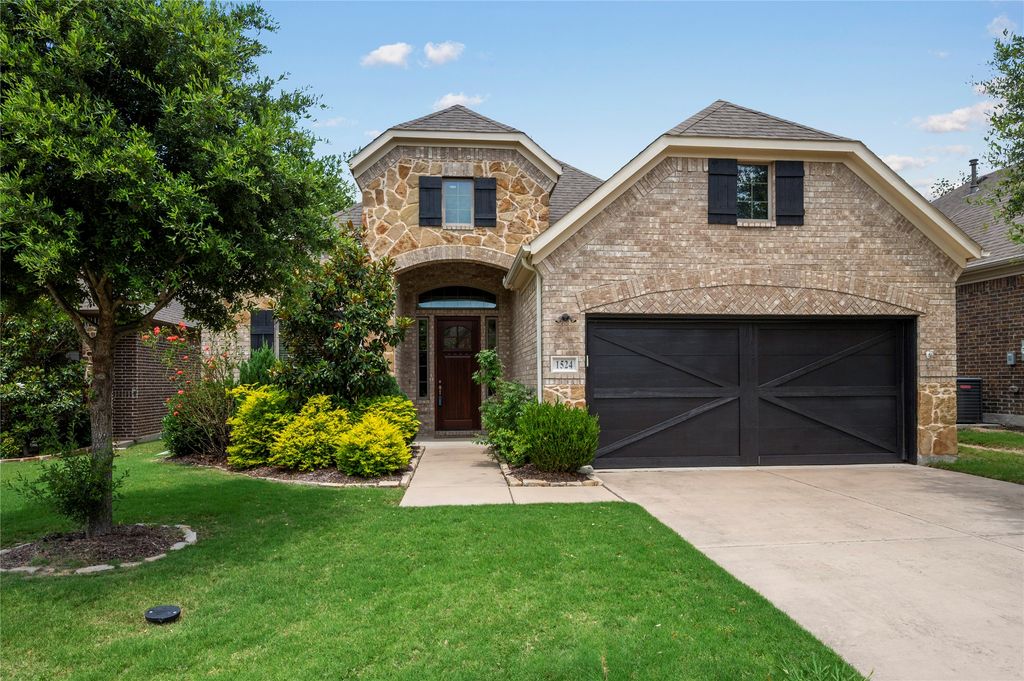 1524 Sonnet Drive, Heath, TX 75126
