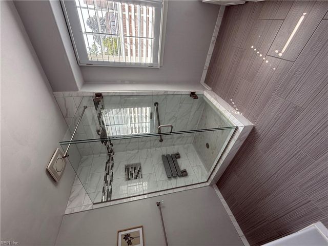 201 Crystal LN, Williamsburg, VA 23188