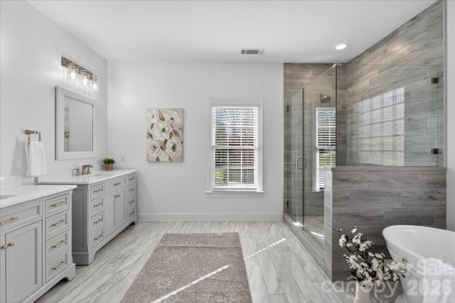 8601 Pennington Court, Waxhaw, NC 28173