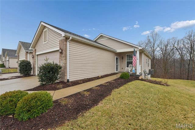 849 Elaine Drive, O'fallon, MO 63366