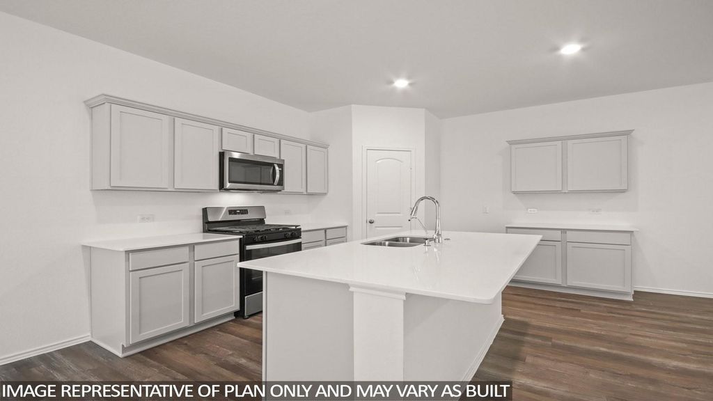 563 Belle Springs Lane, Conroe, TX 77301