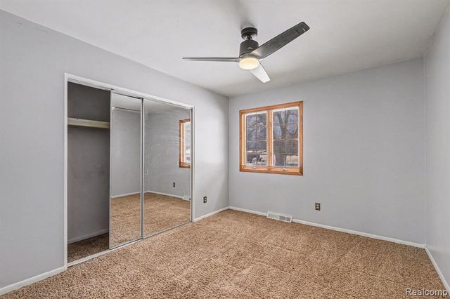 4362 Meadowlark Drive, Grand Blanc, MI 48439