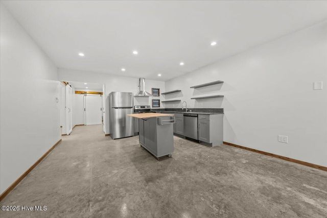 4335 Murdocksville Road, West End, NC 27376