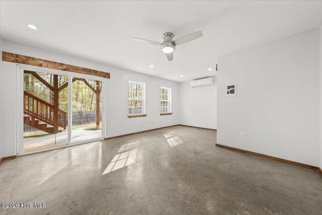 4335 Murdocksville Road, West End, NC 27376